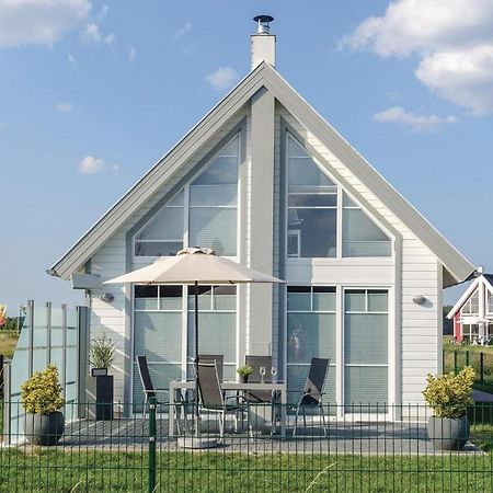 Beach Front Home In Zerpenschleuse With Wifi Εξωτερικό φωτογραφία